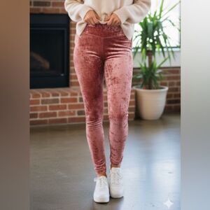 Lululemon Wunder Lounge High Rise Tight 28" Crushed Velvet Leggings Pink